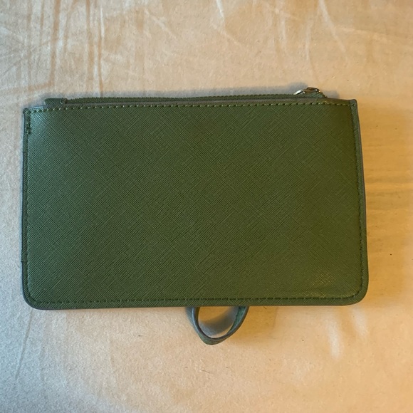 Kate Spade Wristlet Bag (Update: SOLD) - Picture 2 of 2